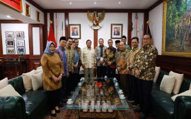 silaturahmi-pimpinan-mpr-ri-ke-menhan-prabowo